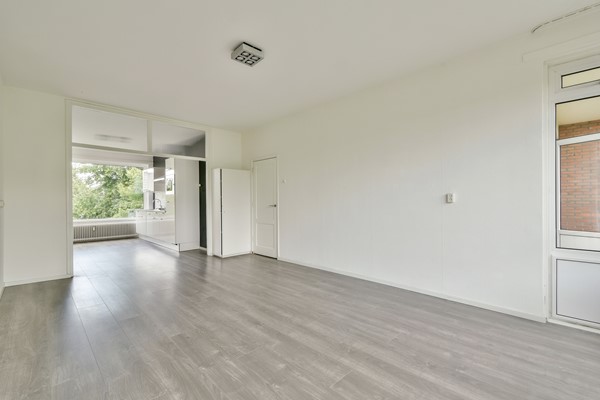Medium property photo - Zuid-Hollandstraat 104-3, 1082 EM Amsterdam